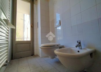 Trilocale via Giorgio Carrel, Aosta - foto 25