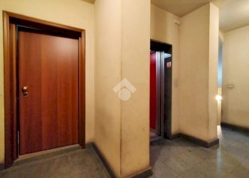 Trilocale via Giorgio Carrel, Aosta - foto 32