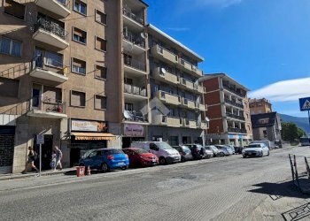 Trilocale via Giorgio Carrel, Aosta - foto 49