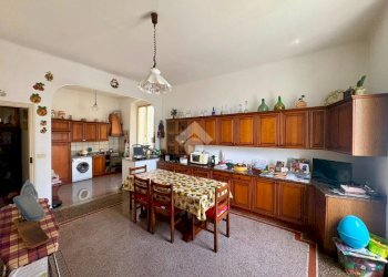 Villa Viale Casanova, Genova (neighborhood Cornigliano) - photo 13