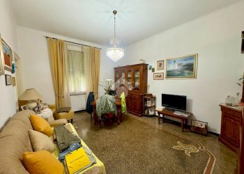 Villa Viale Casanova, Genova (neighborhood Cornigliano) - photo 19