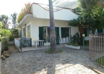 Esterno - Apartment Via Franco Alfano 44, Sanremo - photo 1