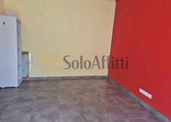 20260525_154701 - Locale Commerciale Corso Umberto I 46, Montesilvano - foto 10