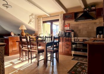 Angolo soggiorno - Quadrilocale Via Verrotti, Montesilvano - foto 2