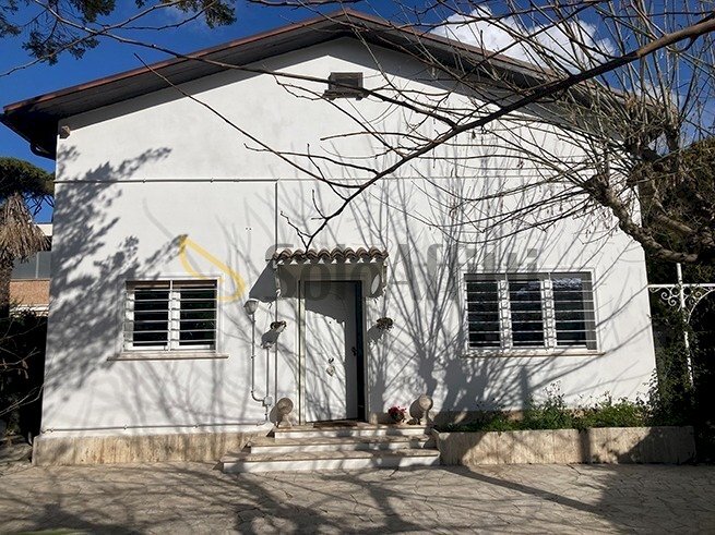1 - Villa Via Riccione, Fiumicino - photo 3