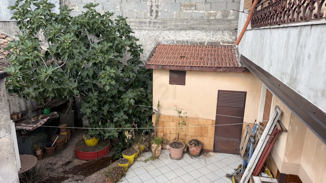 Cortile 2 - Independent house Via Mentana 58, Nicolosi - photo 2