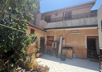 esterno - Casa indipendente Nicolosi - foto 10