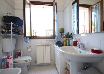 Appartamento con due camere in piccolo condominio - Quadrilocale Via di Vinchiana 1044, Lucca - foto 13