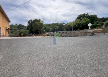 piazzale a comune sul fronte - Rustic Via Traversa Livornese 11, Rosignano Marittimo - photo 18
