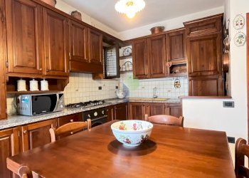 cucina appartamento grande - Rustic Via Traversa Livornese 11, Rosignano Marittimo - photo 27