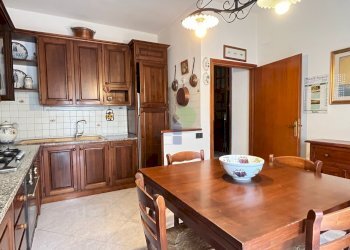 cucina appartamento grande - Rustic Via Traversa Livornese 11, Rosignano Marittimo - photo 29