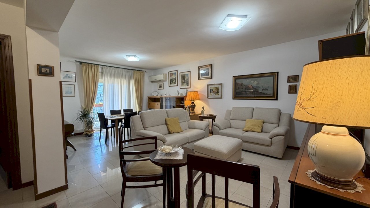 SOGGIORNO - Quadrilocale Via Gaetano Barresi 5, Siracusa - foto 1