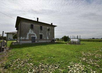 Facciata - Casale Via Montefiorino 1, Malalbergo - foto 6