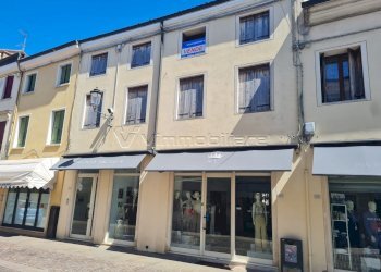 1781184239.jpg - Ufficio Via Giacomo Matteotti 141, Noventa Vicentina - foto 2