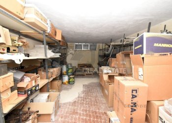 9-4000 - Commercial Premises Via g. Candido 1, Lecce - photo 28