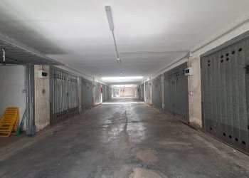 corsia box - Box Loano - photo 8