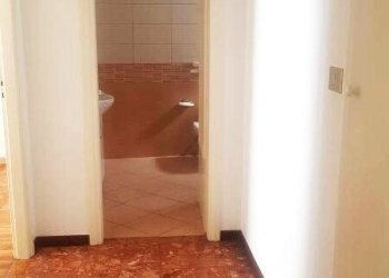 6 disimpegno notte 1 - Three-room apartment Via Alessandro Volta 36, Sanremo - photo 11