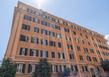 34.jpg - Trilocale Via Nemorense 100, Roma - foto 23