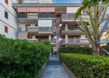 04 - Appartamento Via Giuseppe Leonardi 24, Aci Catena - foto 1