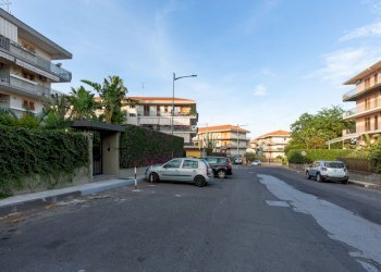 03 - Appartamento Via Giuseppe Leonardi 24, Aci Catena - foto 3