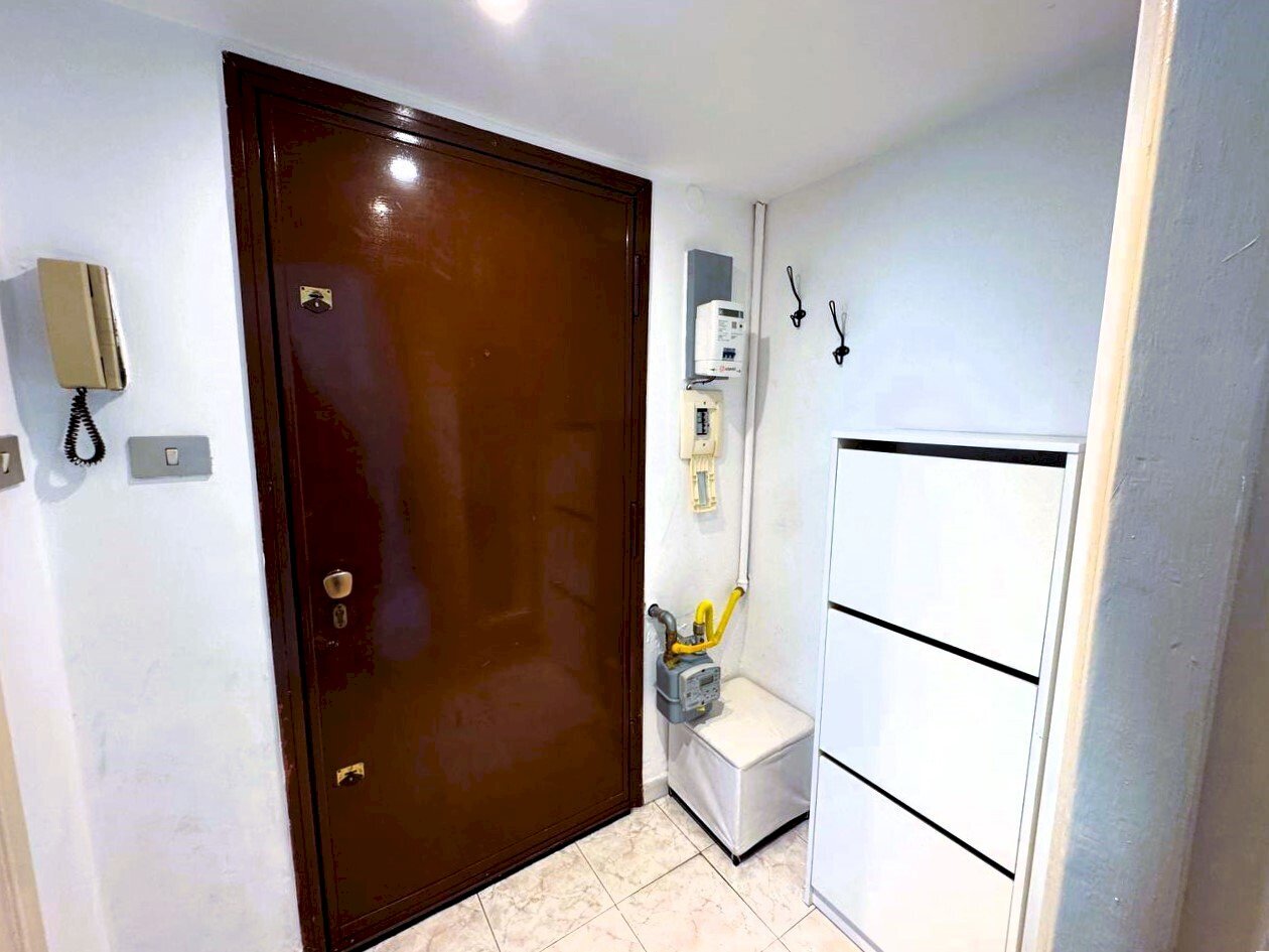6050748153243308791.jpg - One-room apartment Via Dei Tulipani 1, Milano (neighborhood Giambellino) - photo 2