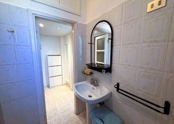 6050748153243308785.jpg - One-room apartment Via Dei Tulipani 1, Milano (neighborhood Giambellino) - photo 25