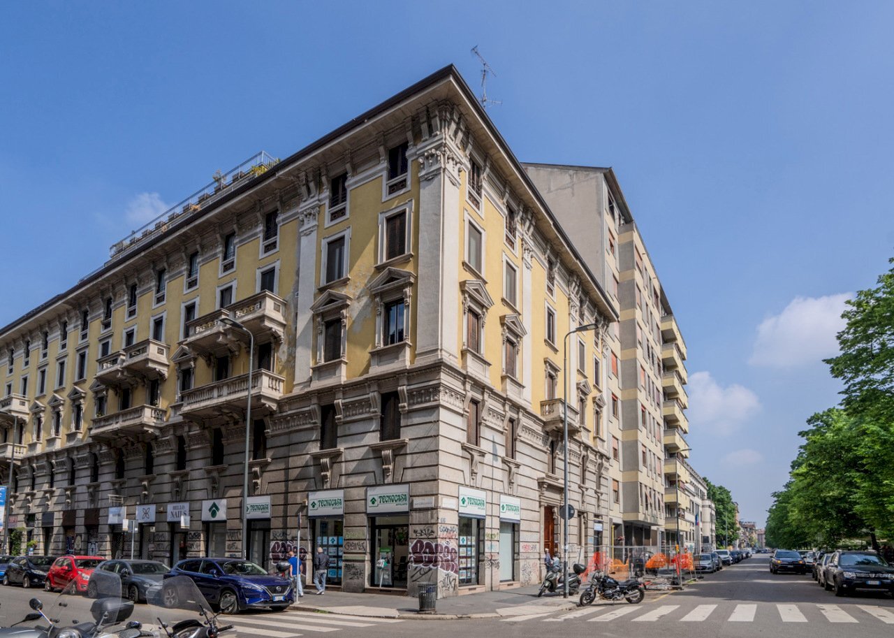 DSC05092-HDR.jpg - Trilocale Via Benedetto Marcello 1, Milano (zona Centrale) - foto 2