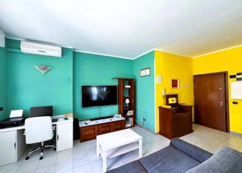 5902338852569943420 (1).jpg - One-room apartment Via delle Betulle 2, Milano (neighborhood Quartiere degli Olmi) - photo 4
