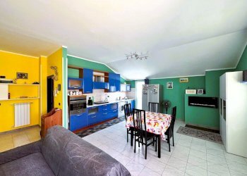 5902338852569943430.jpg - One-room apartment Via delle Betulle 2, Milano (neighborhood Quartiere degli Olmi) - photo 8