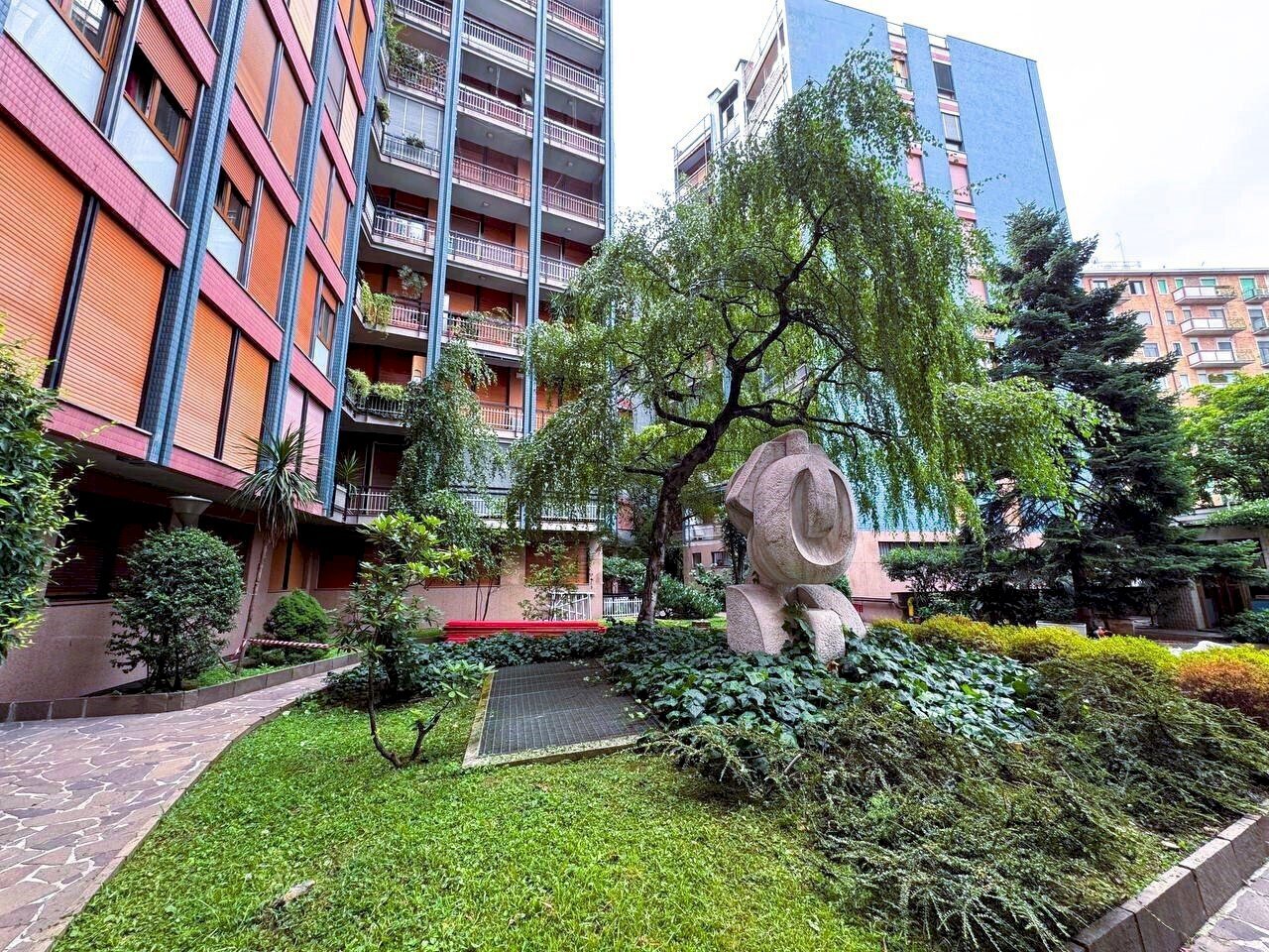 5793881539543681096.jpg - Bilocale Piazza Imperatore Tito 8, Milano - foto 2