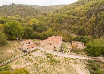 DJI_0837.jpg - Stabile - Palazzo SR 222 Chiantigiana 40, Castellina in Chianti - foto 11