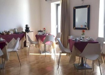 sala da pranzo - Hotel - Accommodation facility Via Giovanni Paisiello 56, Taranto - photo 11