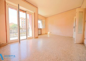 Soggiorno - Quadrilocale Via Ancona 315, Taranto - foto 3