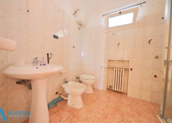 Bagno - Quadrilocale Via Ancona 315, Taranto - foto 17