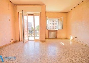 Soggiorno - Quadrilocale Via Ancona 315, Taranto - foto 21