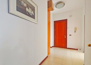 Corridoio.jpg - Trilocale Via Gobetti 8, Taranto - foto 7