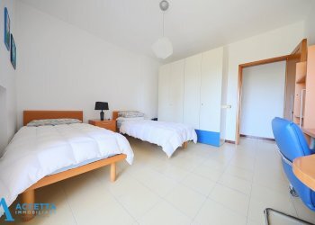 Camera da letto.jpg - Trilocale Via Gobetti 8, Taranto - foto 15