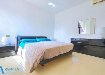 Camera da letto.jpg - Trilocale Via Gobetti 8, Taranto - foto 20