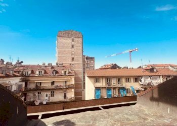 2735218b-bfca-4bad-b0af-00cfbe9cb89d - Attic Via Borgo Dora 3, Torino (neighborhood Valdocco) - photo 22
