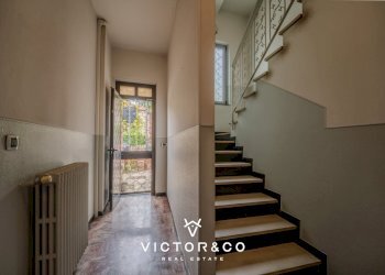 Soluzione indipendente in vendita, Oleggio centro - Villa Via Valle 70, Oleggio - photo 2
