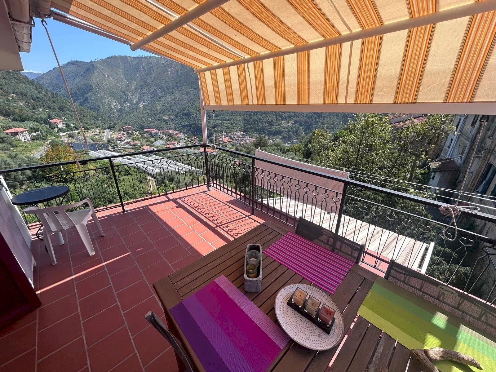 Appartamento Via Serro Inferiore, Ventimiglia - foto 1