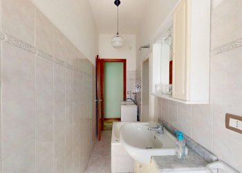 Bilocale Via Parioli 13., Borghetto Santo Spirito - foto 17