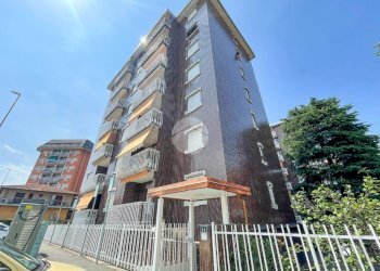 Three-room apartment Viale G. Marconi, Cusano Milanino - photo 1