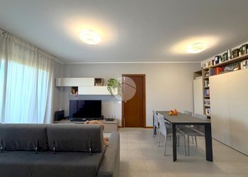 Three-room apartment Via dello Sport, Corbetta - photo 2