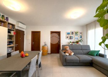 Three-room apartment Via dello Sport, Corbetta - photo 4