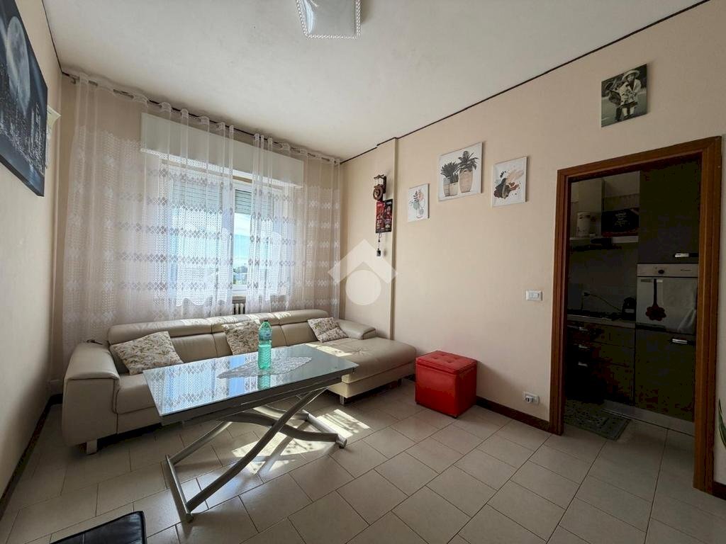 Trilocale Via Eugenio Villoresi, Garbagnate Milanese - foto 1