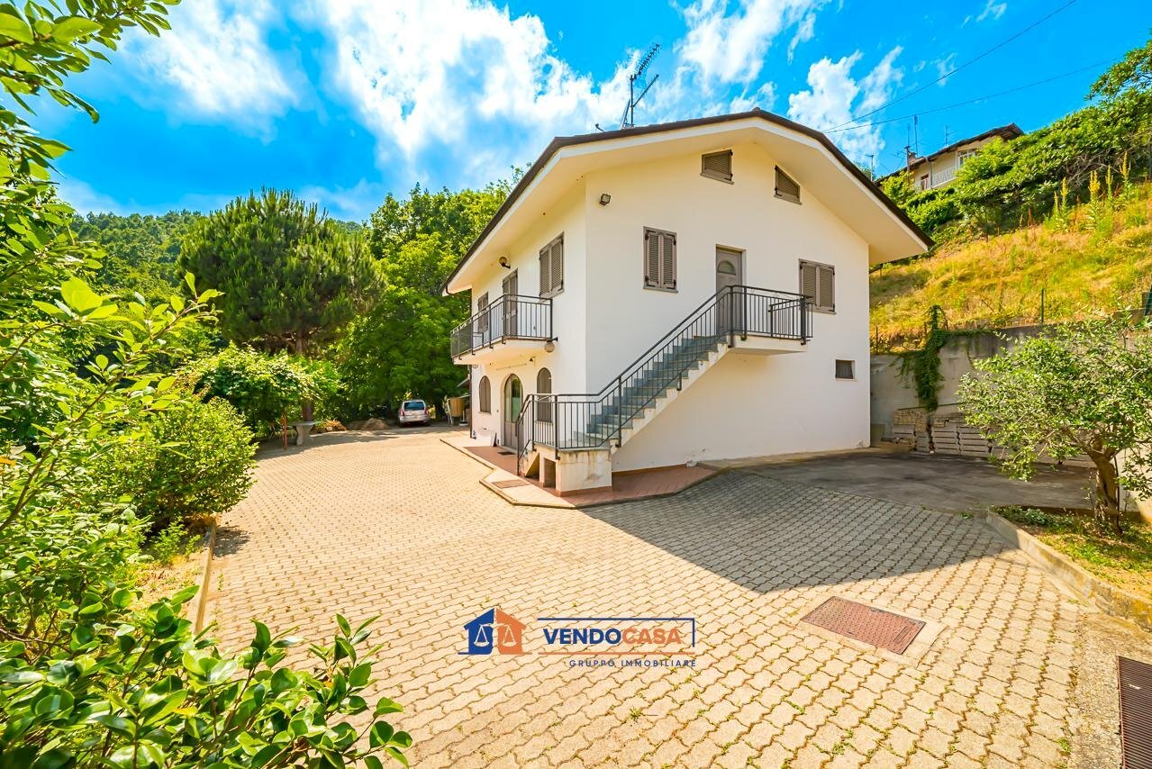 Independent house Piasco - photo 3