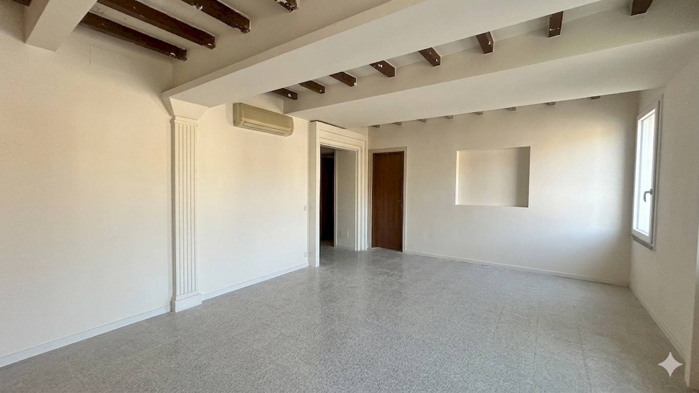 Foto 1 - Four-room apartment Via Campioni, Medesano - photo 1