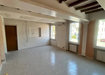 Foto 17 - Four-room apartment Via Campioni, Medesano - photo 17