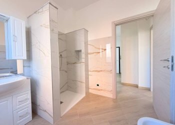 Bagno - Trilocale via Alessandro Volta, 15, Carmagnola - foto 23